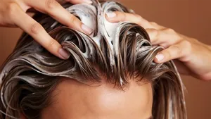 معرفی بهترین شامپو برای موهای خشک از برندهای ایرانی و خارجی