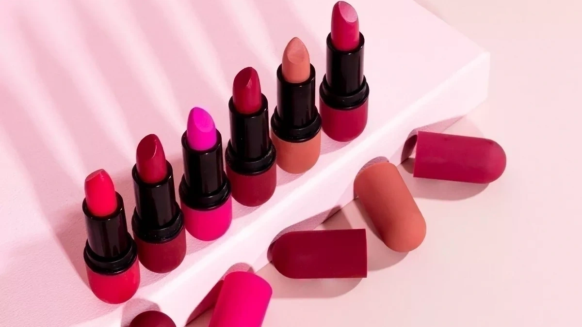 با بهترین رژ لب مخملی از برندهای ایرانی و خارجی آشنا شوید