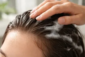 شامپو مخصوص موهای کاشته شده چه ویژگی هایی دارد؟