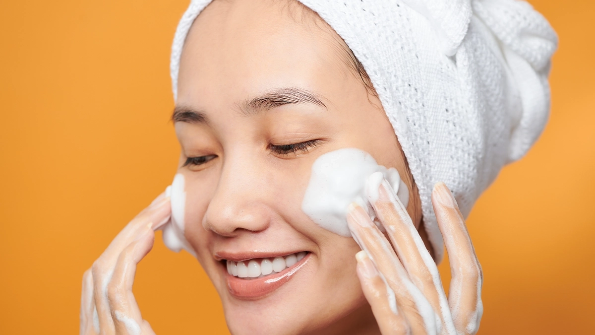 بی ضررترین شوینده صورت خارجی