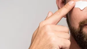 با بهترین ضدآفتاب‌های مردانه برای انواع پوست آشنا شوید