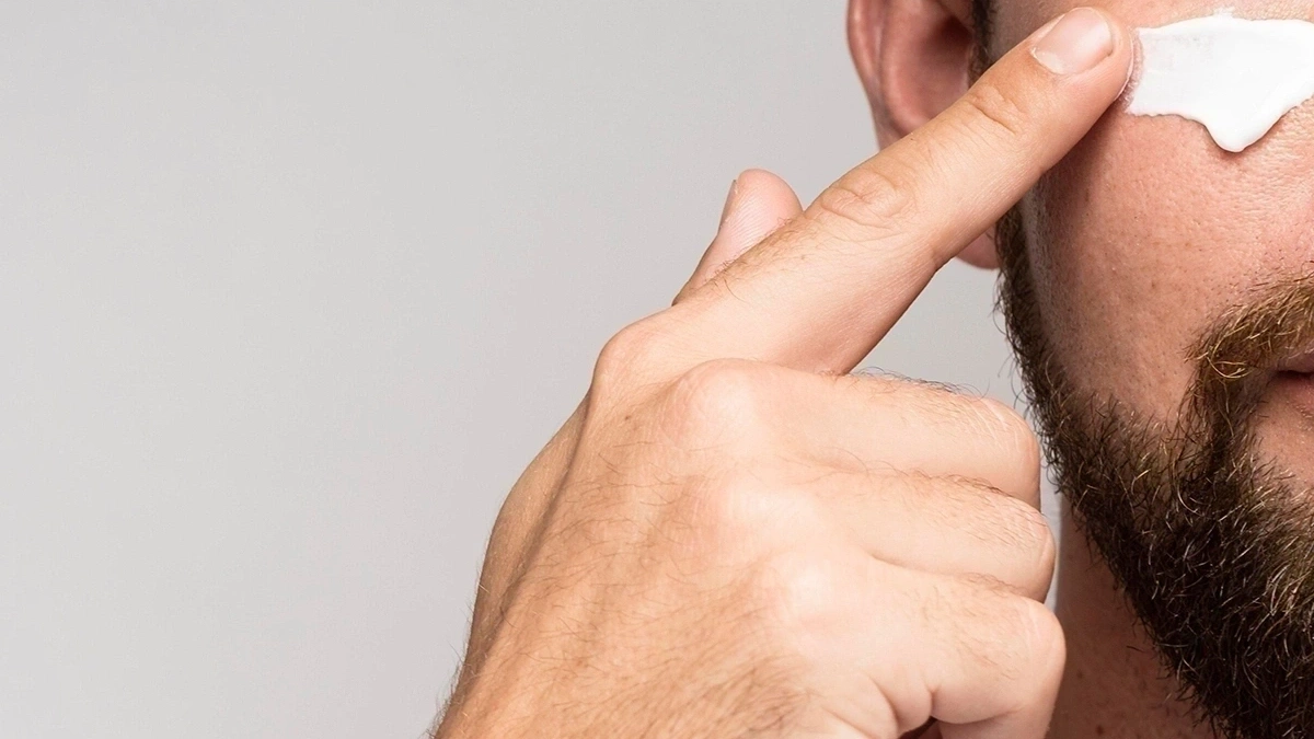 با بهترین ضدآفتابهای مردانه برای انواع پوست آشنا شوید