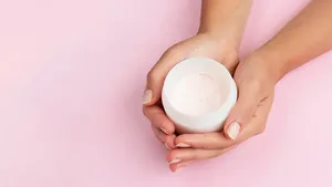 با بهترین آبرسان برای پوست مختلط آشنا شوید