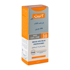 ضد آفتاب آردن مدل Oil Free بی رنگ آقایان دارای SPF30 حجم 60 گرم